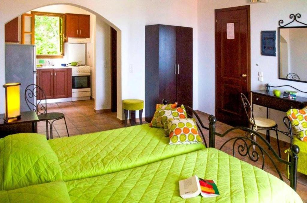 Anatoli Residences Alonnisos Town Екстер'єр фото